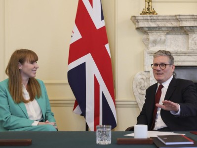 英国，内阁大洗牌！