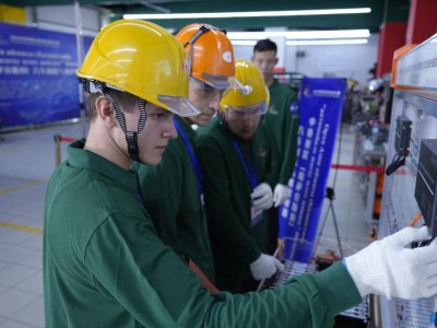 通讯|鲁班工坊助力哈萨克斯坦学子逐梦世界技能舞台
